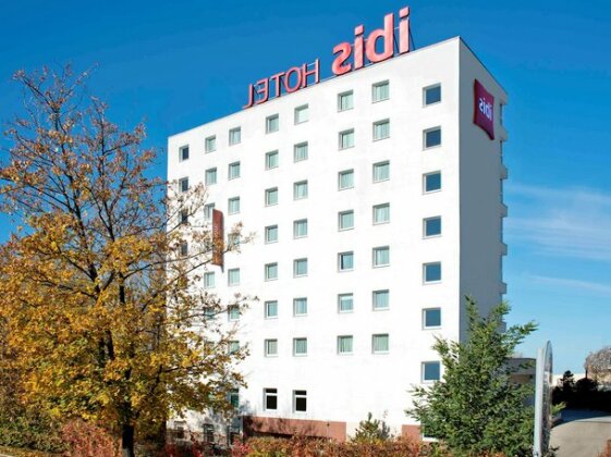 Ibis Warszawa Ostrobramska - Photo4