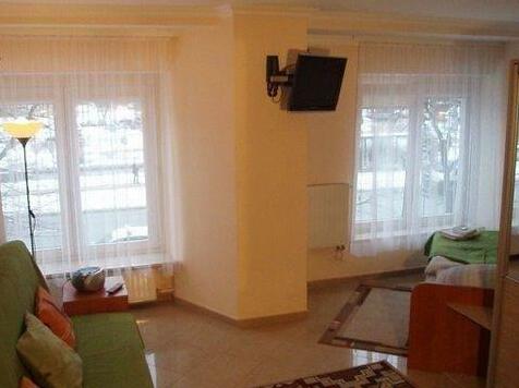 Nil-Pol Apartments - Photo4