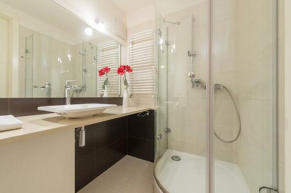 One Bed Apartment ARKADIA 13 - Photo5