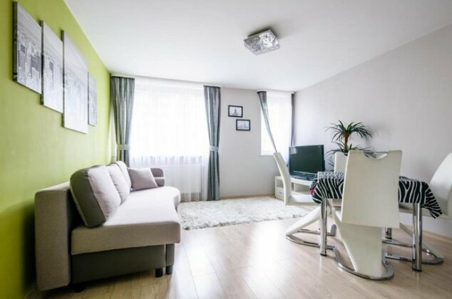 Rondo ONZ 1 - Photo2