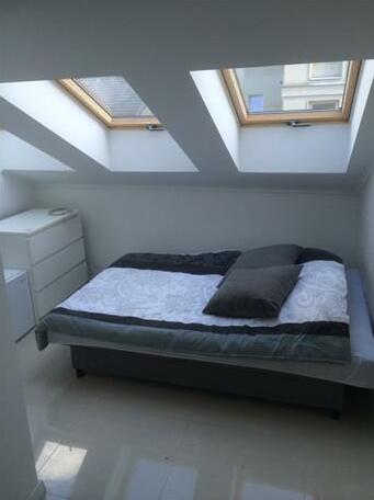 Studio Rental Central Warsaw Guest House - Photo4