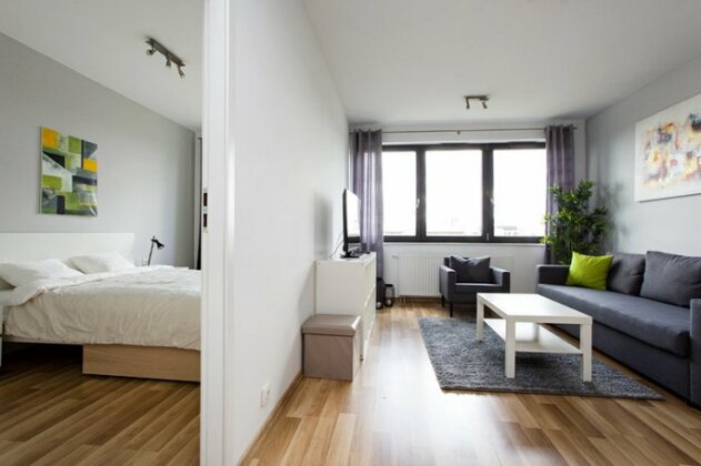 Wola Apartment - Photo3