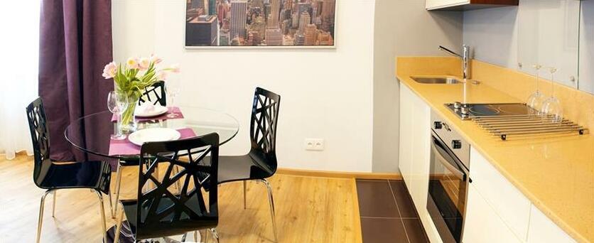 Absynt Apartments Old Town Deluxe Wroclaw - Photo4