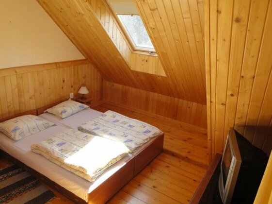 Anulka na Broniewskiego - Photo3