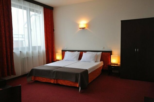 Hyrny - Photo4