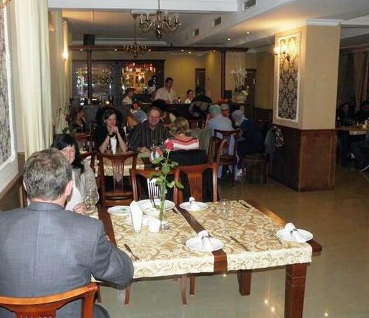 Palac Lucja - Photo2