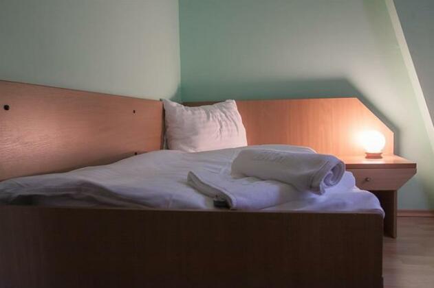 Hotel Aeroplan - Photo4