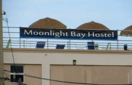 MoonLight Bay Hostel