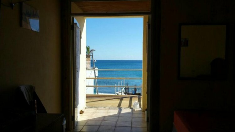 Casa de Playa Beach House Aguadilla - Photo4
