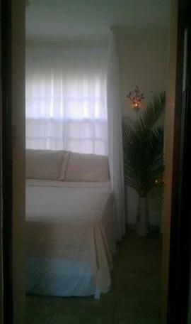 OceanView Getaway for Couples - Photo3