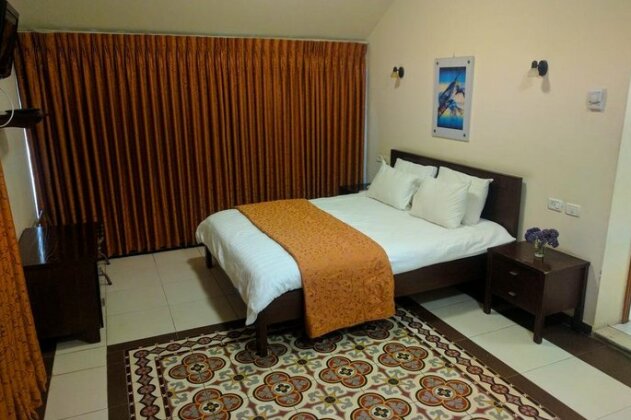 Alhambra Palace Hotel Suites - Ramallah - Photo5