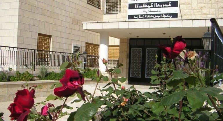 St Andrew's Guesthouse Ramallah - Photo2