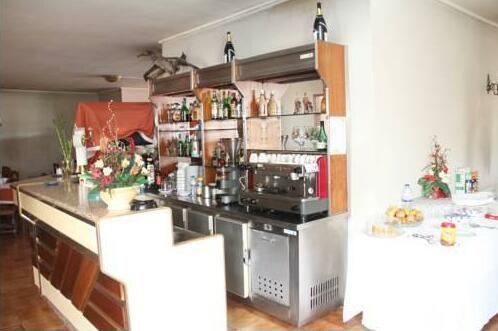 HMB Hotel - Photo3