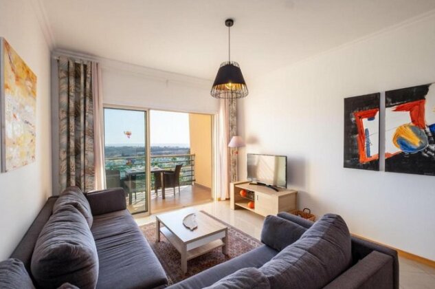 Amazing T2 with seaview and pool // 900m beach - Photo5