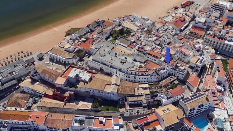Beach House in Old Town Albufeira - Photo2
