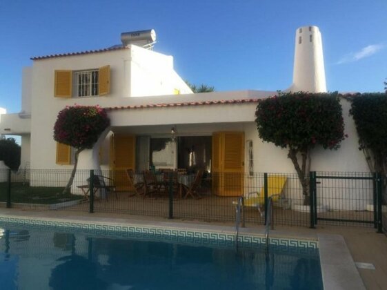 Charming Luxury Villa private pool with A/C Albufeira very central and quiet area