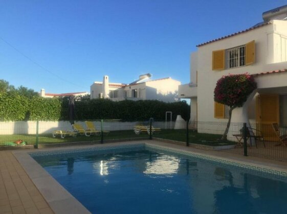 Charming Luxury Villa private pool with A/C Albufeira very central and quiet area - Photo4