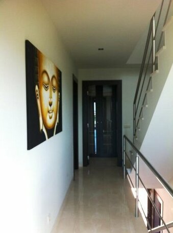 Colors Villa - Photo3