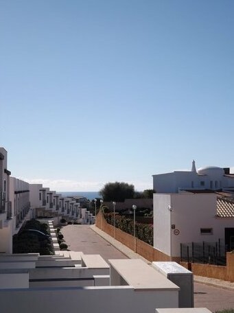 Ocean View Residences - Photo3