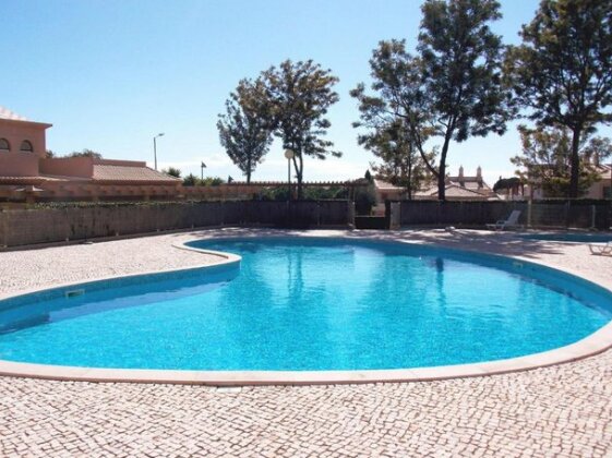 Perfect Villa in Santa Eulalia Beach- Albufeira - Photo2