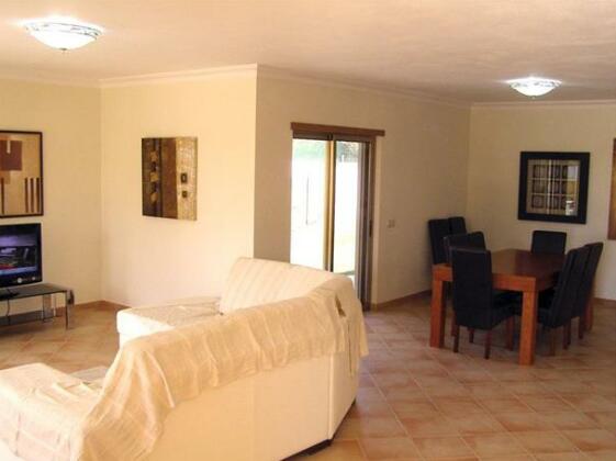 Villa Alamos - Photo3
