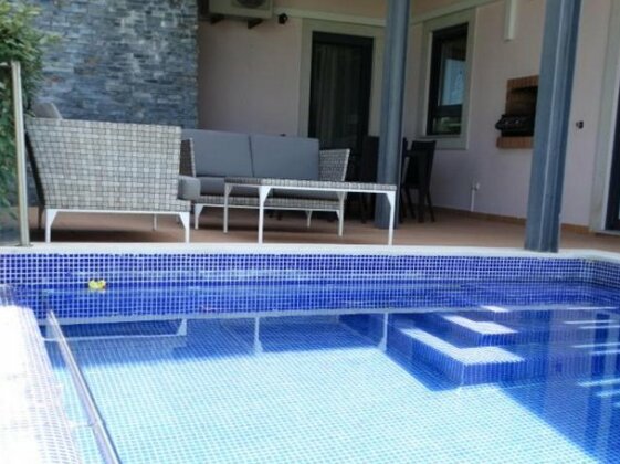Apartamento com 3 quartos e piscina - Photo3