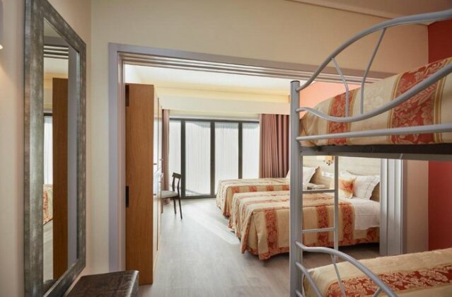 Suites & Hostel Cidade Aveiro - Photo5
