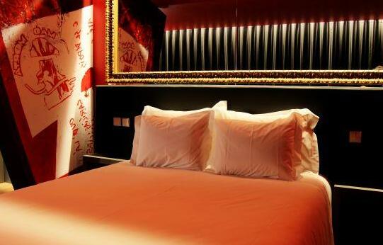 Burgus Tribute & Design Hotel - Photo5