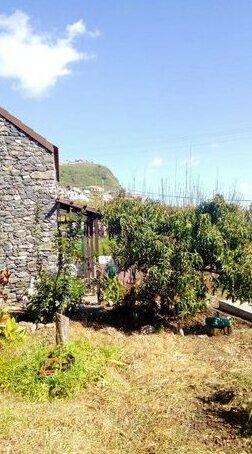 House With one Bedroom in Arco da Calheta With Furnished Garden and Wifi - 2 km From the Beach