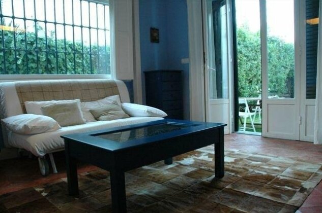 Blue Bird Cottage - Photo2