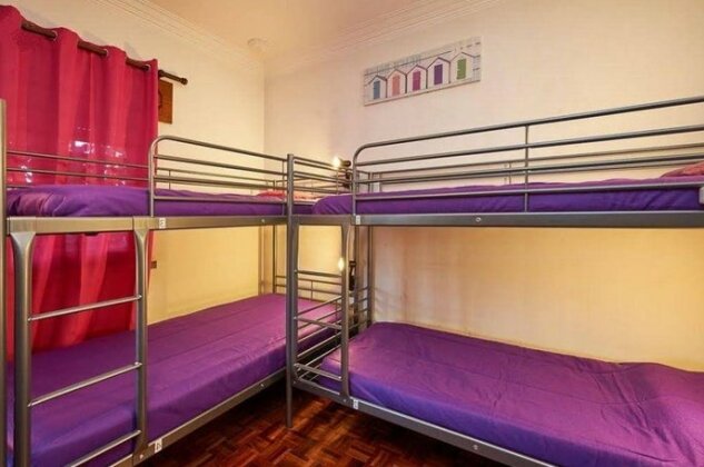 Help Yourself Hostels Carcavelos Country - Photo5