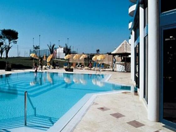Hotel Pestana Cascais Ocean & Conference Aparthotel - Photo2