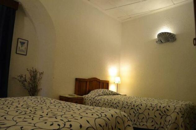 Alcamim Guesthouse - Photo4