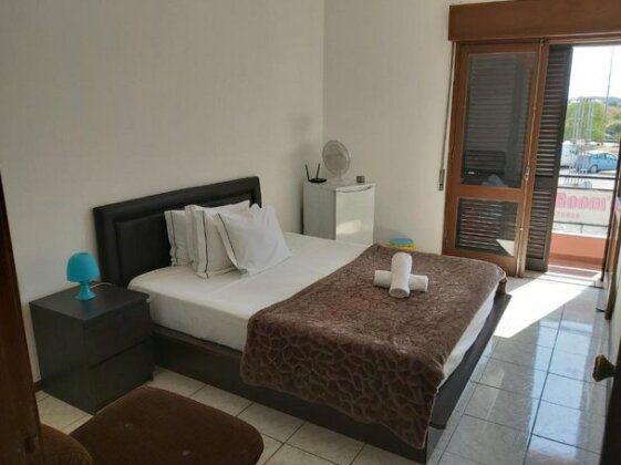 Maria's Rooms Faro - Photo5