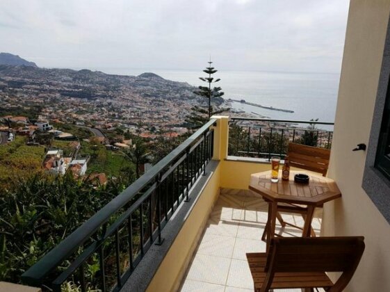 Apartment with beautiful ocean and city view - Photo2