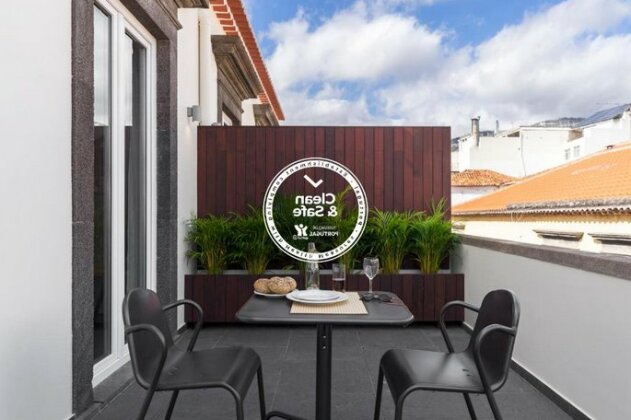 Downtown Funchal Apartments by Travel to Madeira