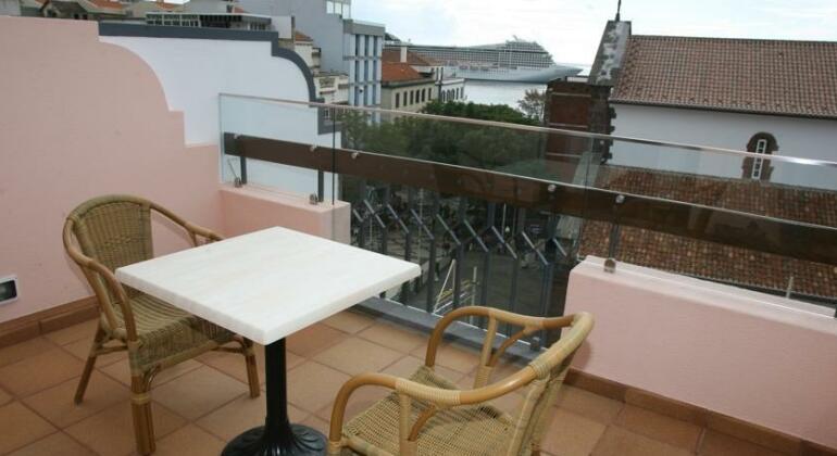 Hotel Catedral Funchal - Photo2
