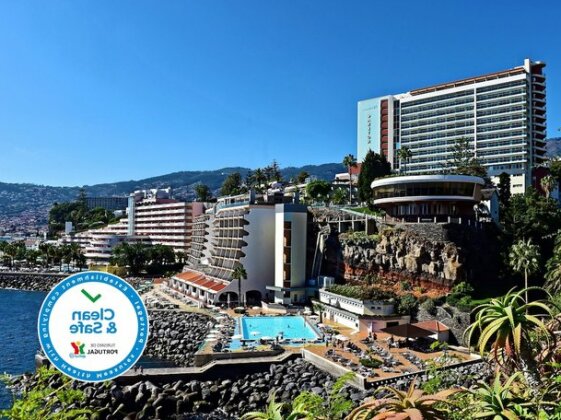 Pestana Carlton Madeira Ocean Resort Hotel - Photo2
