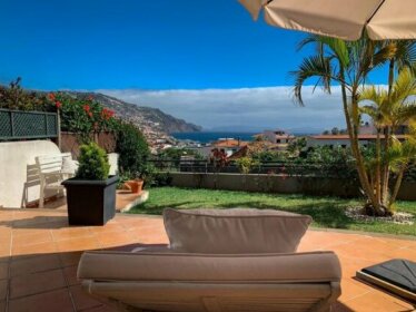 Sunny apartment in Funchal Madeira