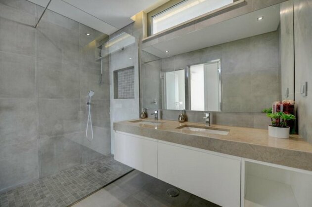 Arade Riverside Modern Apartment - Photo5