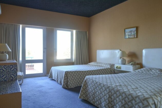 Carvoeiro Hotel - Photo4