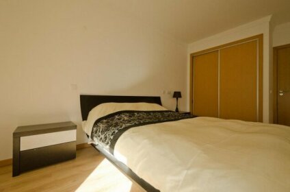Modern 2 Bed Apart 5km Carvoeiro