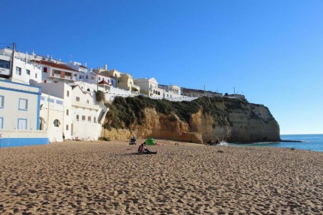 Once upon a Time in Beach Front - Photo3
