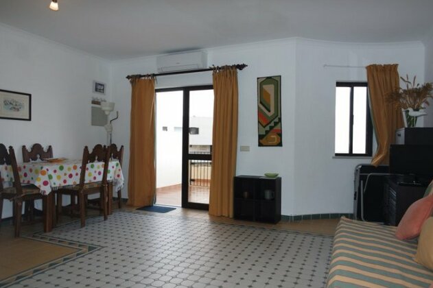 A15 - Cliffside Beach Apartment - Photo3