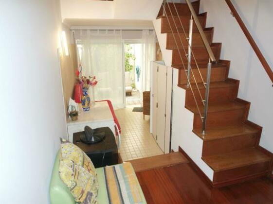 B28 - Stylish Typical House - Photo3