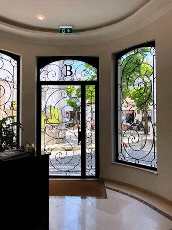 Bowen Luxury Suites - Photo3