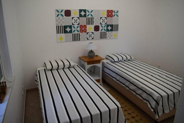 CasaDuarte Courtyard 1 bedroom Apt - Photo2