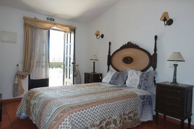 E - Countryside Guesthouse Bedroom no 3 - Photo3