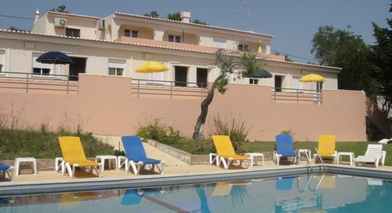 Falfeira Apartments - Photo2