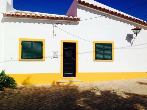 House With 4 Bedrooms in Lagos With Furnished Terrace and Wifi - 300 m From the Beach